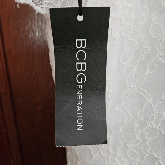 New BCBGeneration white lace dress - Picture 3 of 6